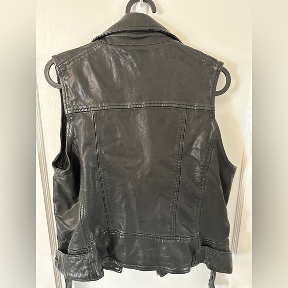 Mendocino leather vest NWT - Picture 3 of 7